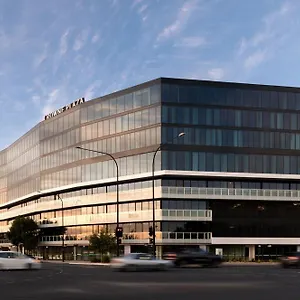 Crowne Plaza Mawson Lakes By Ihg Hotel