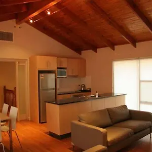 Ethelton Serviced Hotel